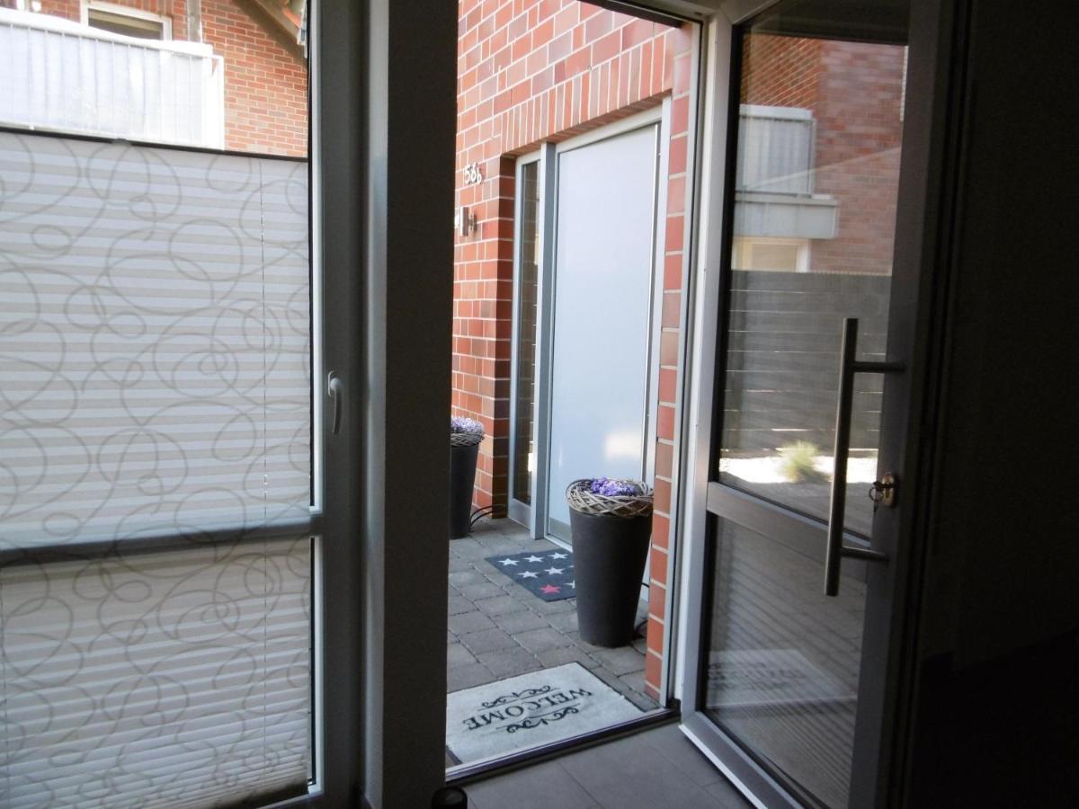Maisonette-Apartment-Mit Glassfaseranschluss Bruggen  Exterior photo
